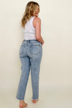 Load image into Gallery viewer, Judy Blue Cropped Raw hem jeans