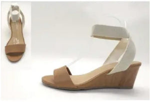 Karoline Wedges